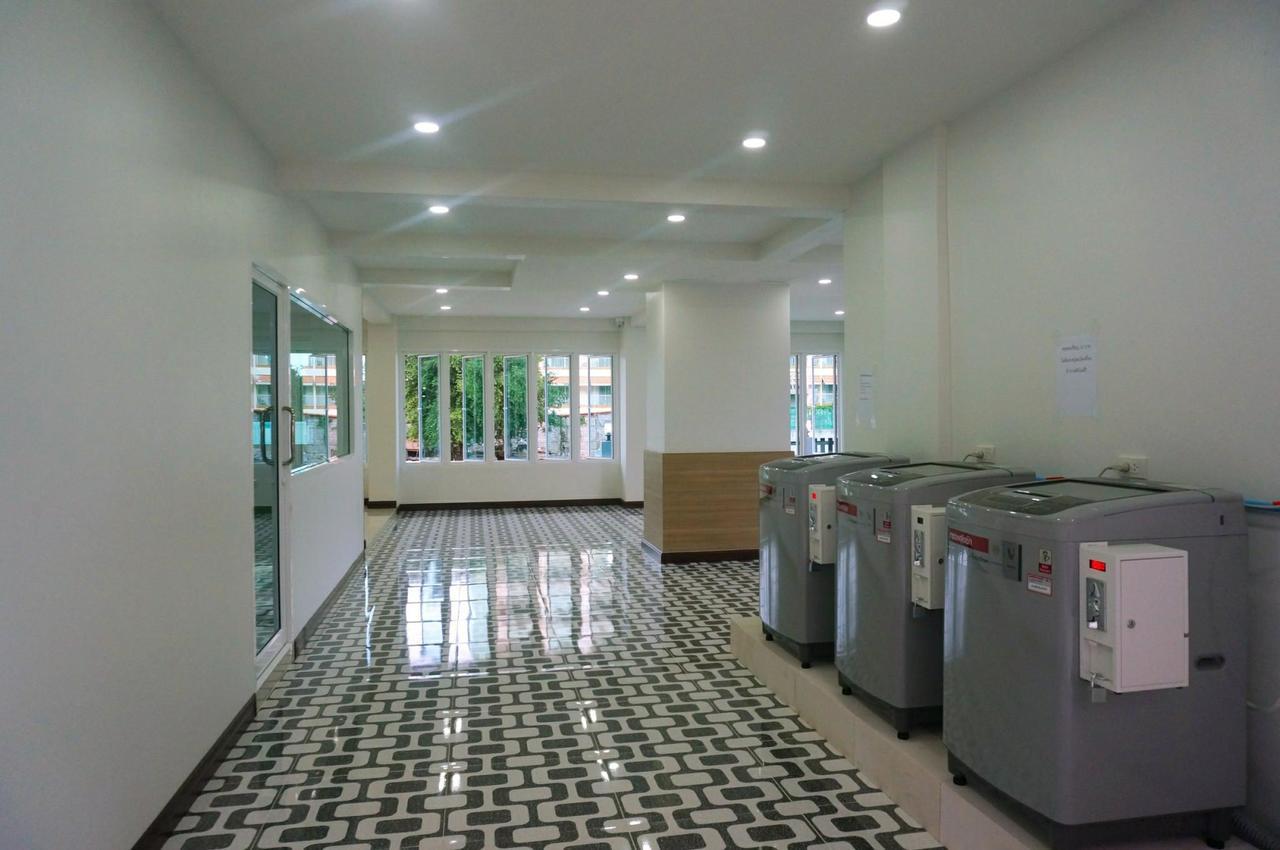 Hotel A.D. Living à Hua Hin Extérieur photo